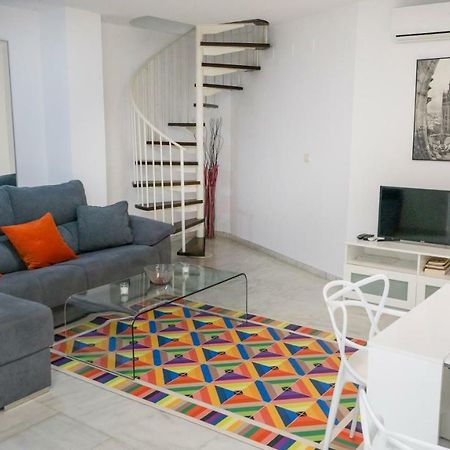 Rentalsevilla Espacioso Duplex En La Puerta Real Zewnętrze zdjęcie